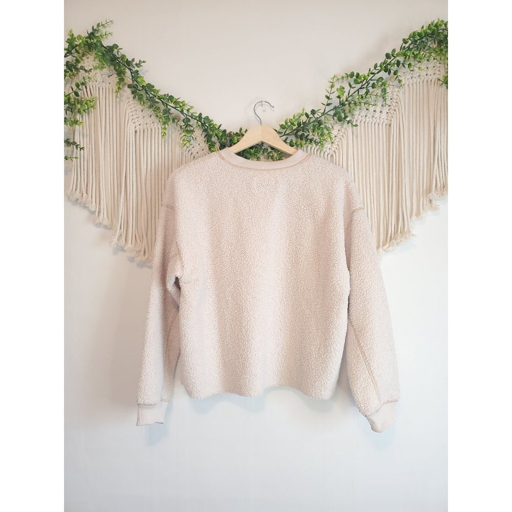 American Eagle Ivory Long Sleeve Crewneck Pullover Sherpa Sweatshirt, Size XS - Picture 5 of 7